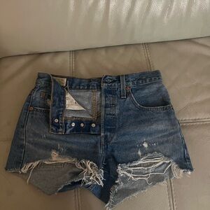 Medium Blue Wash Levi Denim 501 Shorts